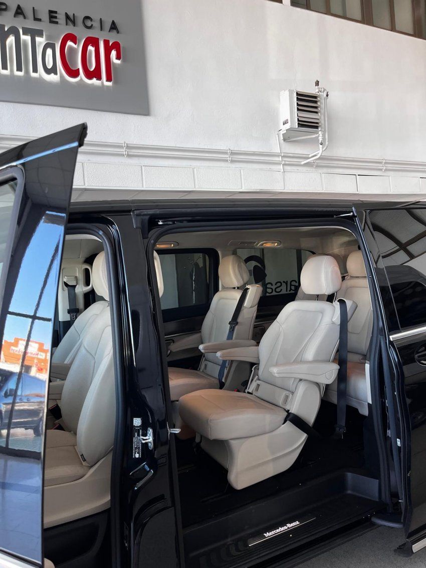 Vehículo mixto 8 9 Plazas